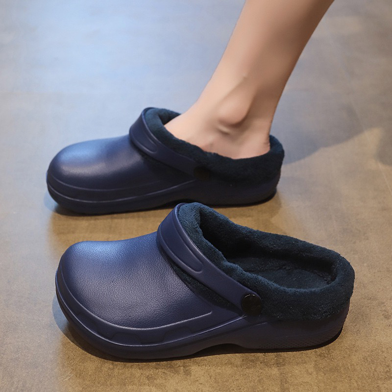 1756871387808864.jpg 雅购特拖鞋