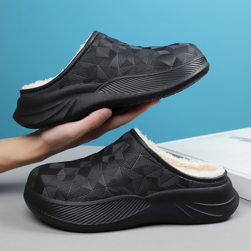 1757146016674071.jpg 雅购特拖鞋