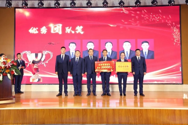 陜西銳鋒建筑安裝有限公司