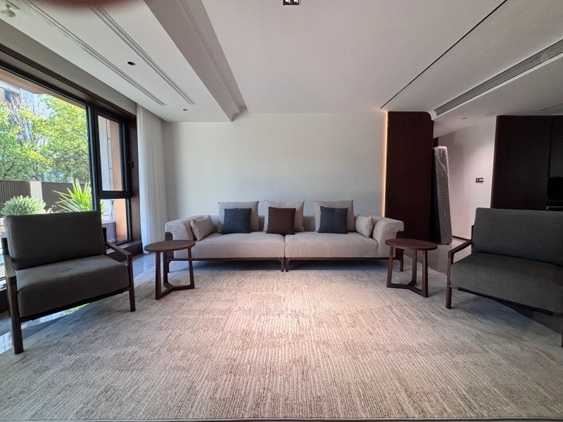 1757587325916951.jpg 佛山市吉吉菲尚家具有限公司