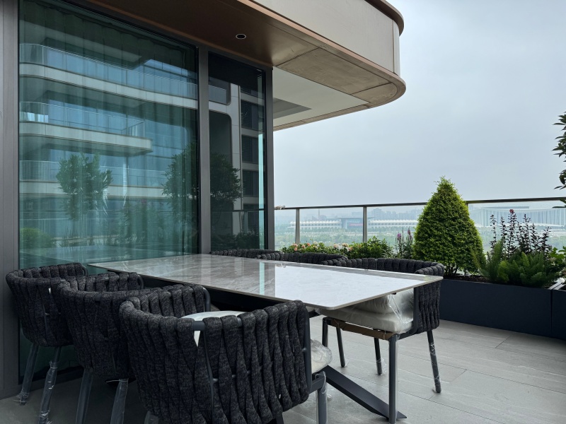 1757587638181017.jpg 佛山市吉吉菲尚家具有限公司