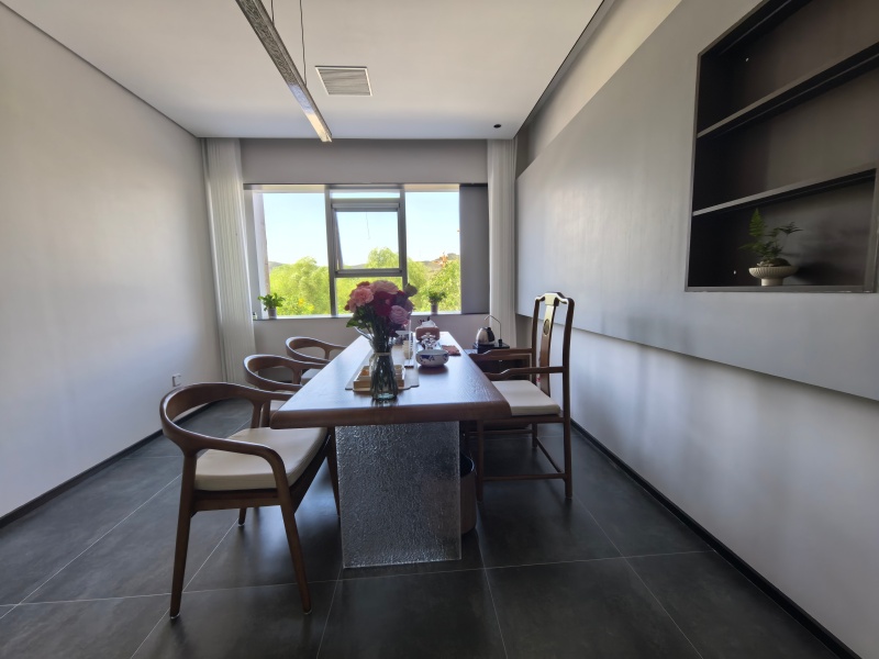 1757587744217821.jpg 佛山市吉吉菲尚家具有限公司