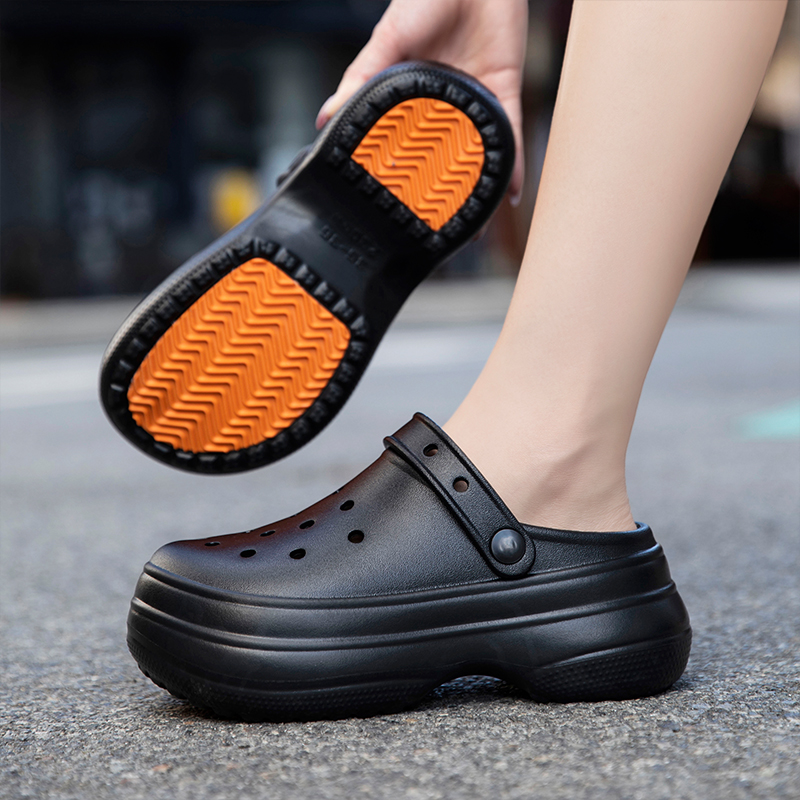 1757729037305391.jpg 雅购特拖鞋