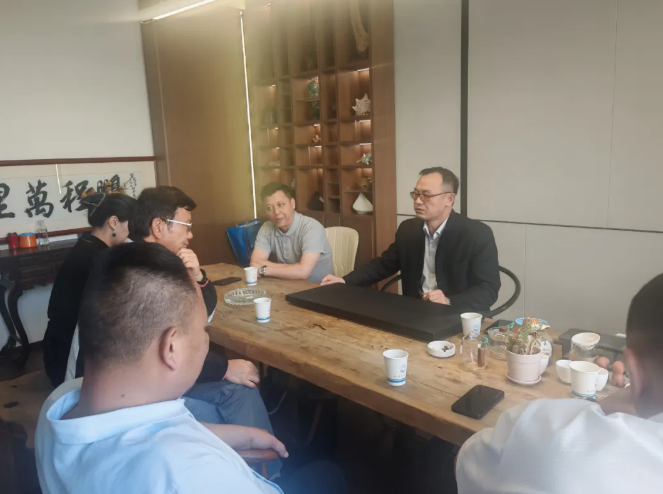 1757771237778017.png 中国绿色发展基金执行主 席桂振华到访商会