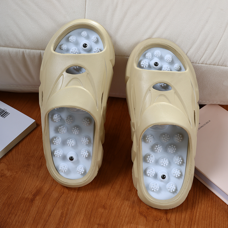 1757815570396622.jpg 雅购特拖鞋