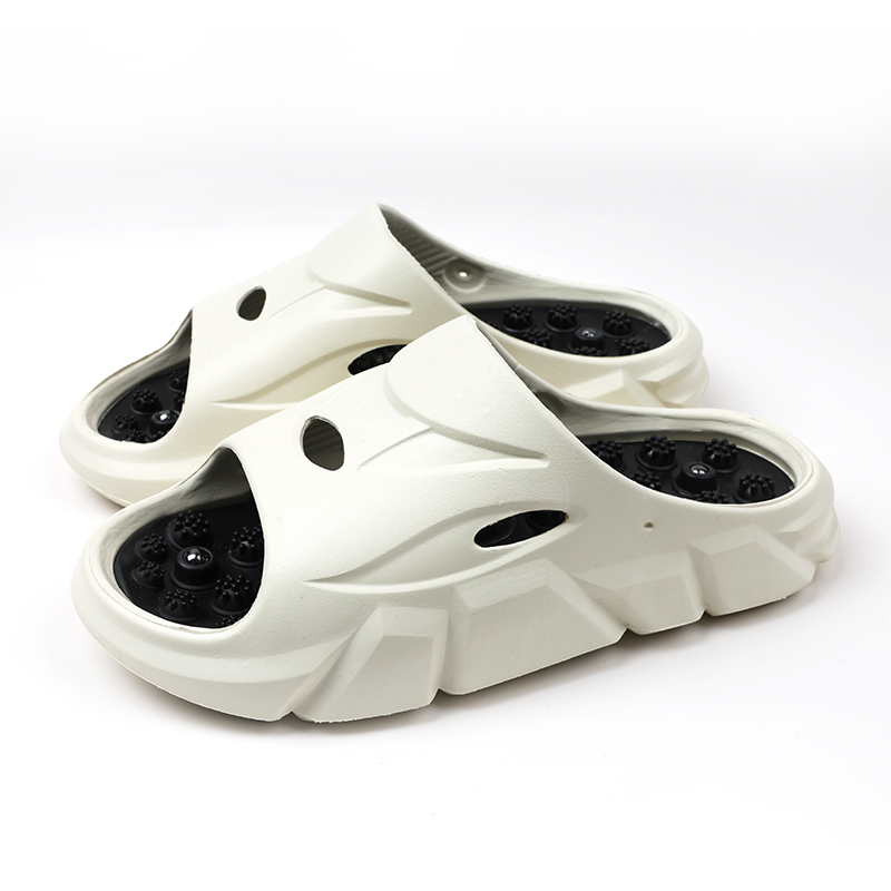 1757815596493170.jpg 雅购特拖鞋