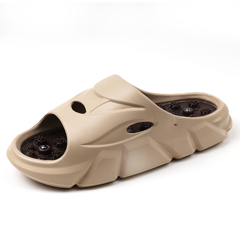 1757815610354917.jpg 雅购特拖鞋