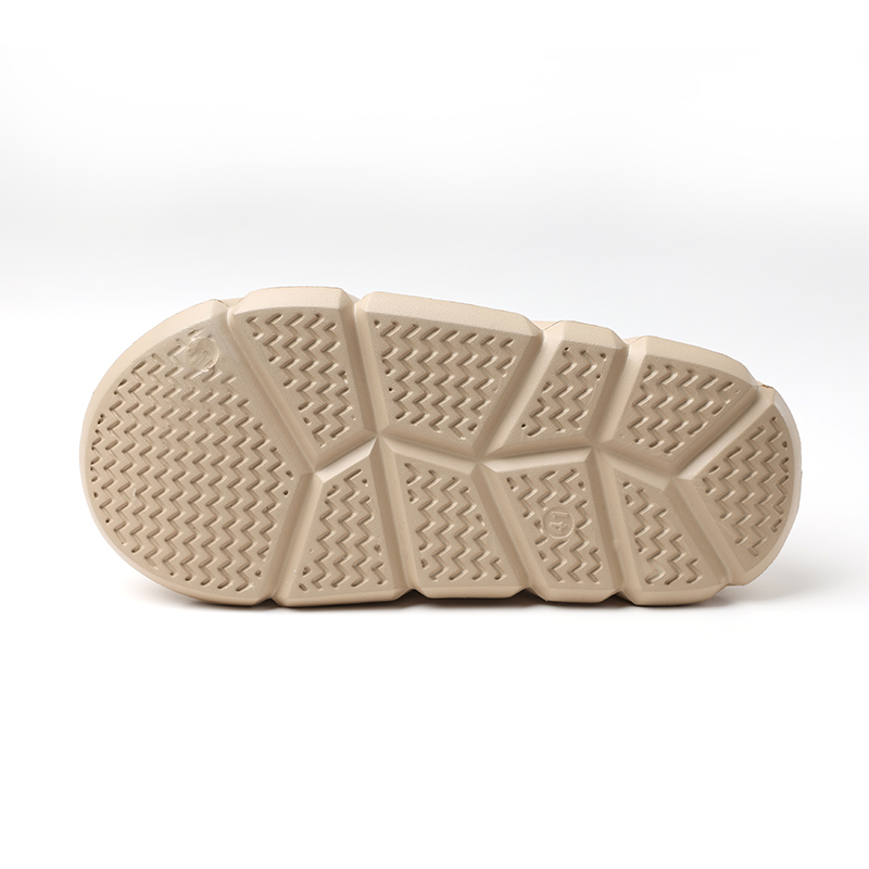 1757815619373487.jpg 雅购特拖鞋