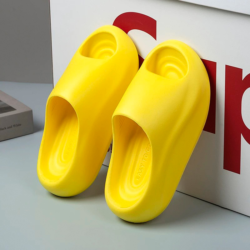 1757820292698427.jpg 雅购特拖鞋