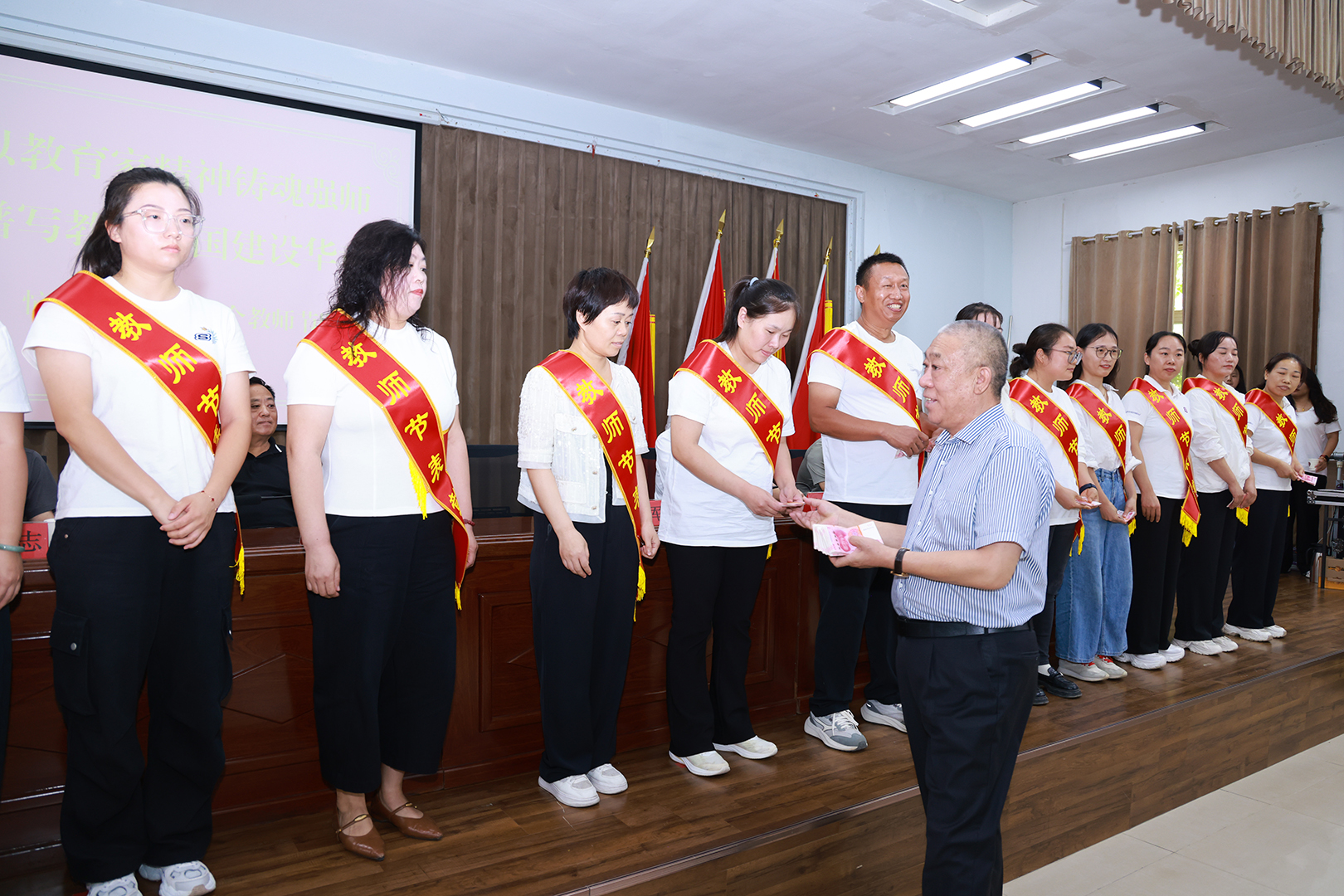 二十三年公益善举｜河南矿山20万元捐资续写教育担当