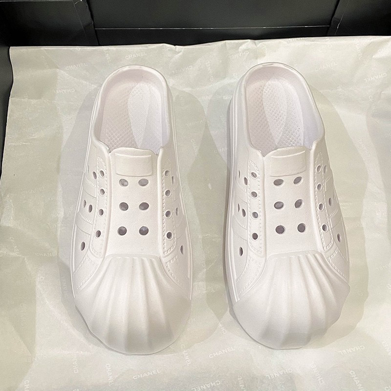 1757927380233595.jpg 雅购特拖鞋