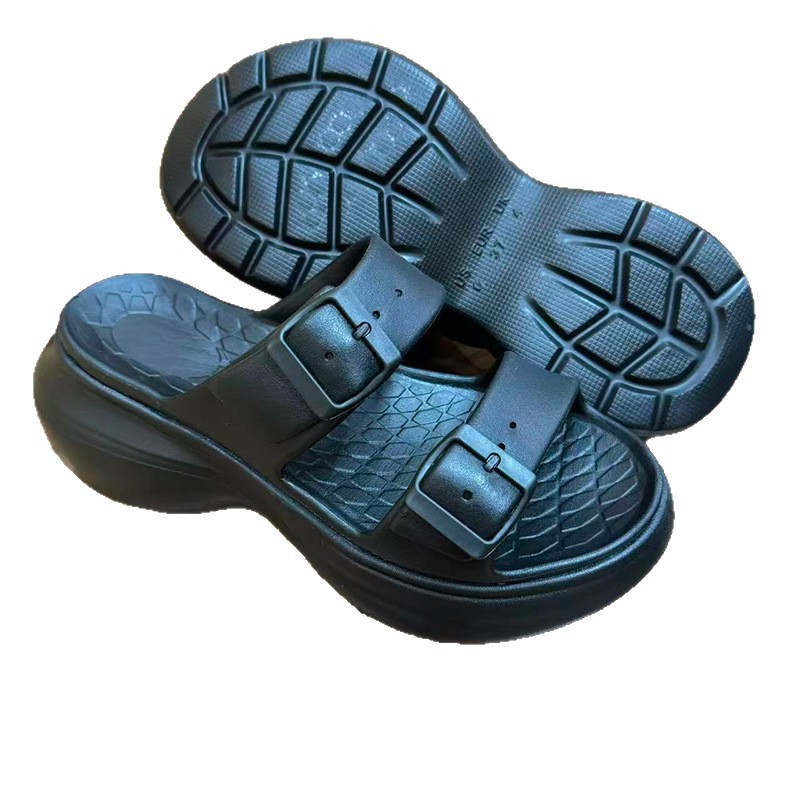 1757928860496290.jpg 雅购特拖鞋