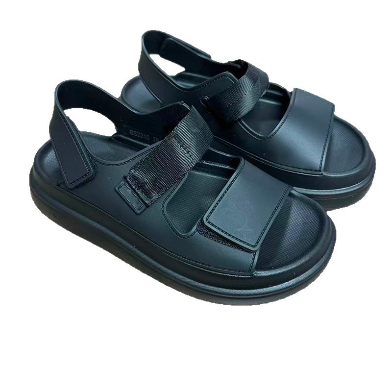 1757985532706626.jpg 雅购特拖鞋