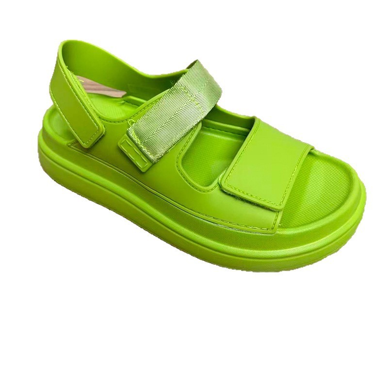 1757985541970260.jpg 雅购特拖鞋