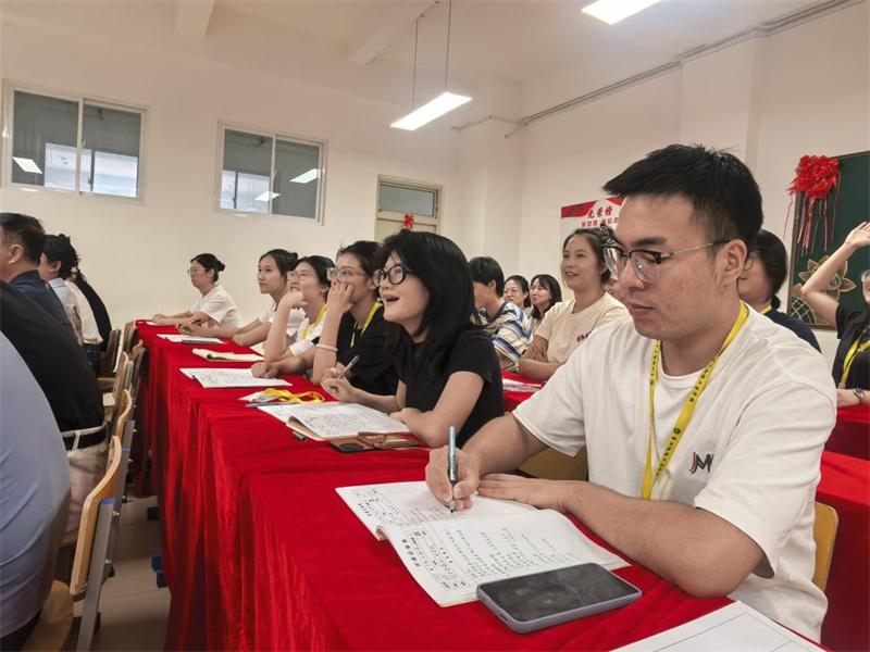 营口渤海卫生学校