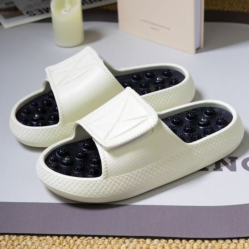 1758002308572833.jpg 雅购特拖鞋