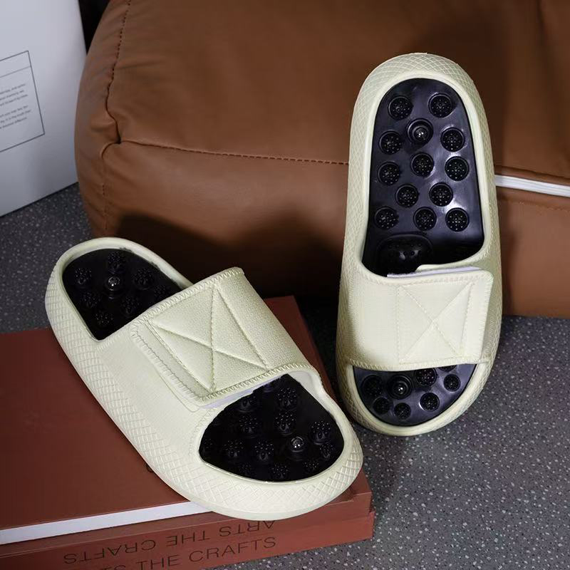 1758002319522429.jpg 雅购特拖鞋