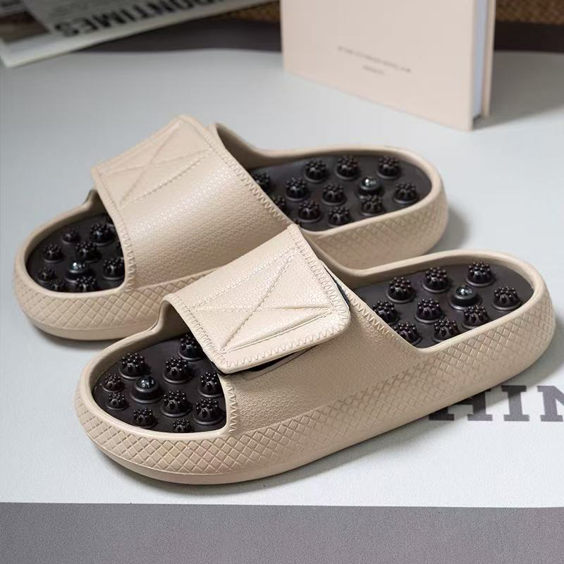 1758002508857175.jpg 雅购特拖鞋