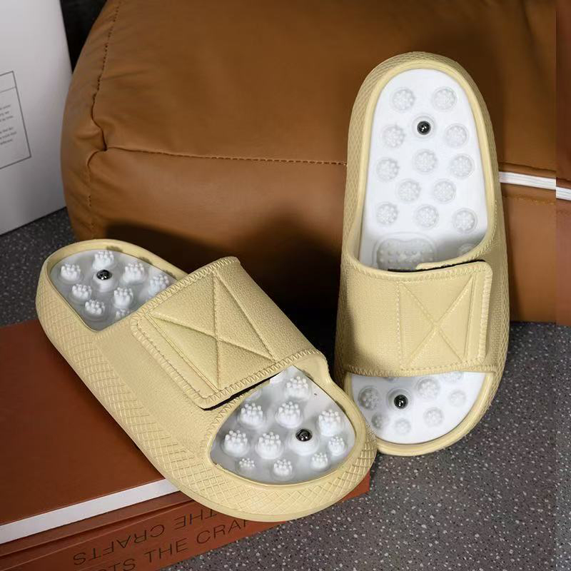 1758002517647677.jpg 雅购特拖鞋