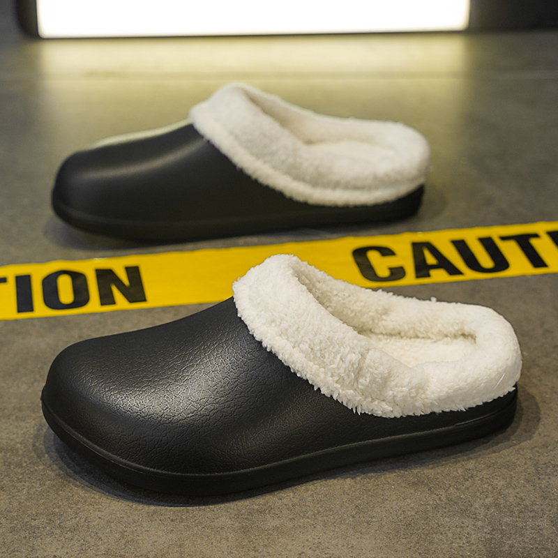 1758003681915443.jpg 雅购特拖鞋