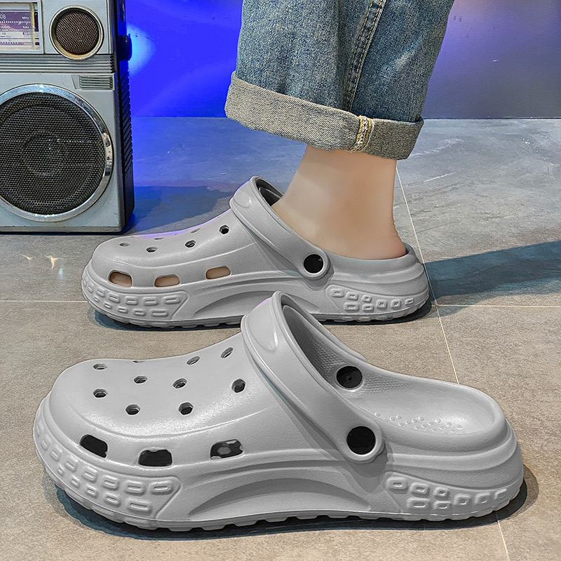 1758004858337927.jpg 雅购特拖鞋