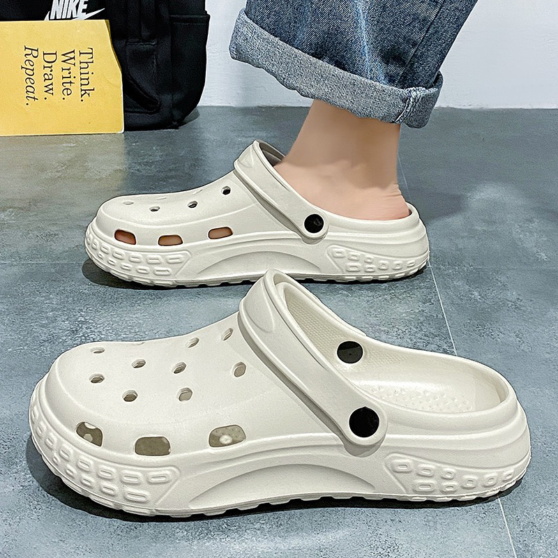 1758004858939935.jpg 雅购特拖鞋