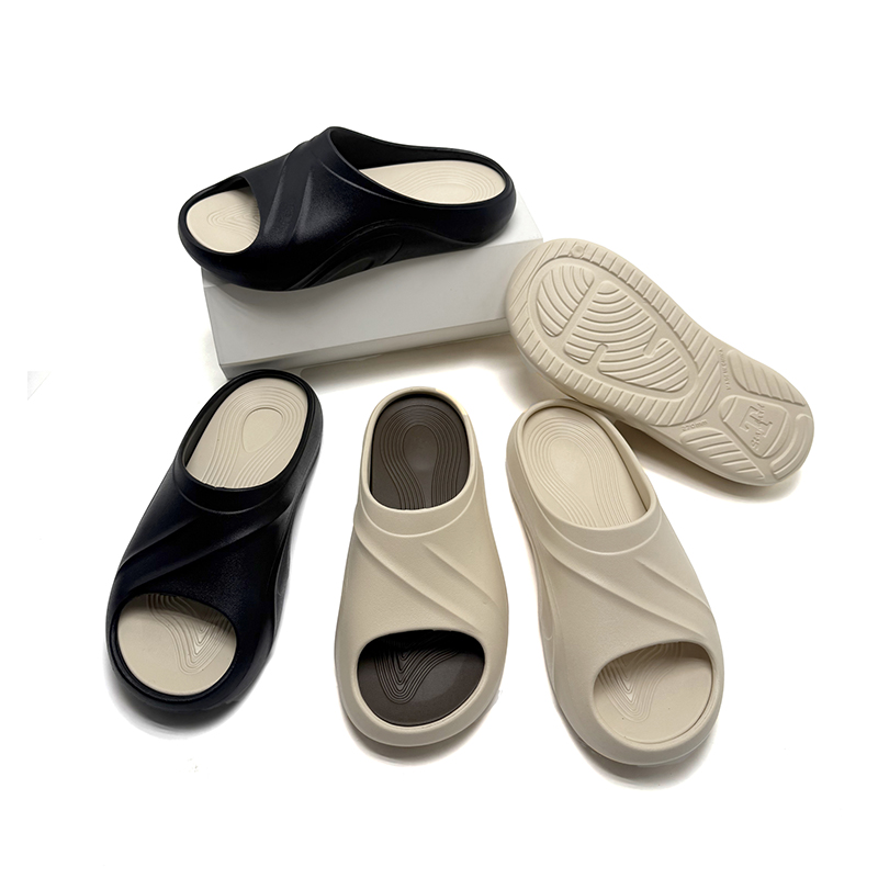 1758009929885383.jpg 雅购特拖鞋