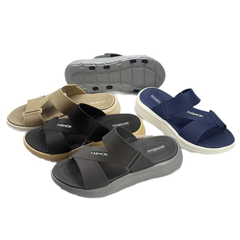 1758070889820975.jpg 雅购特拖鞋