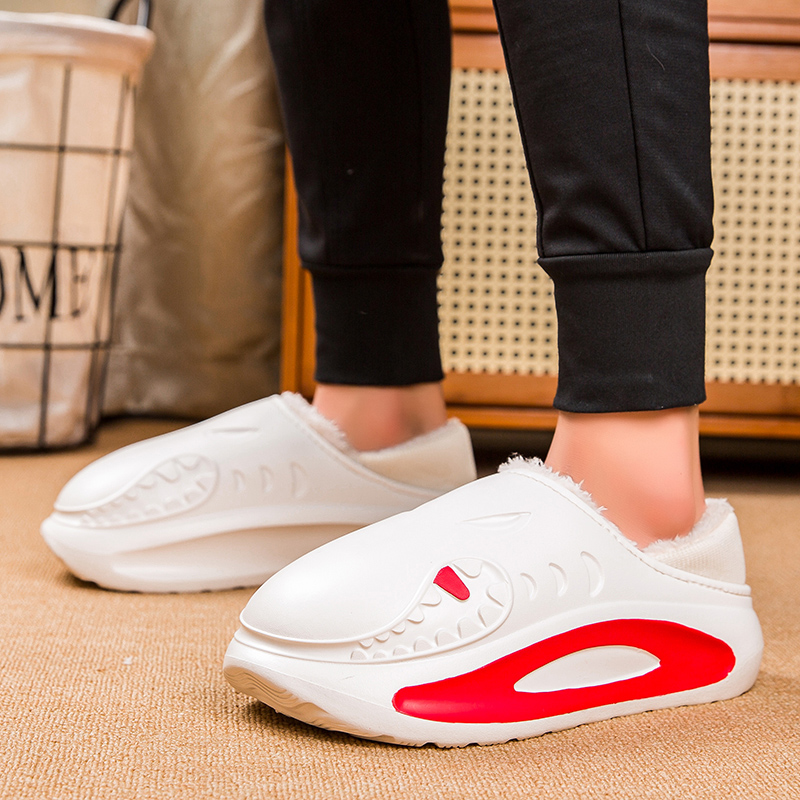 1758081038822815.jpg 雅购特拖鞋