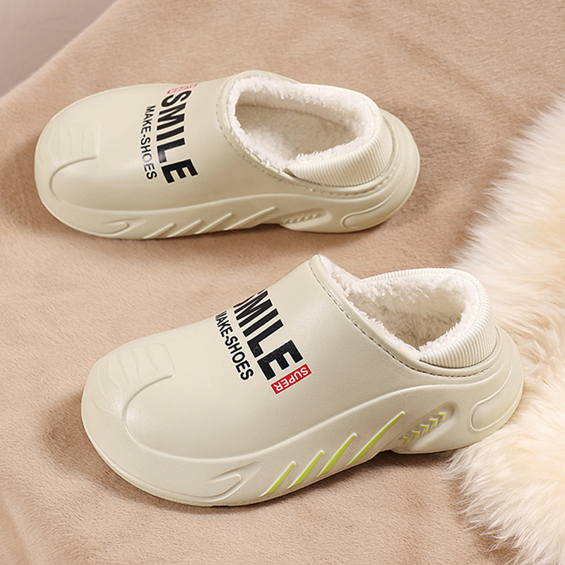 1758089319127992.jpg 雅购特拖鞋