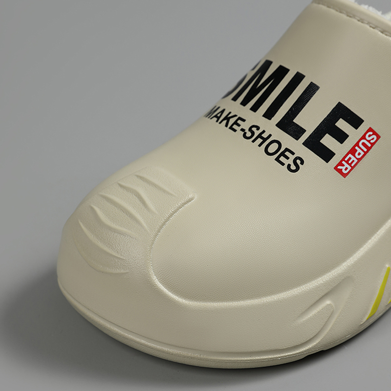 1758089349675093.jpg 雅购特拖鞋