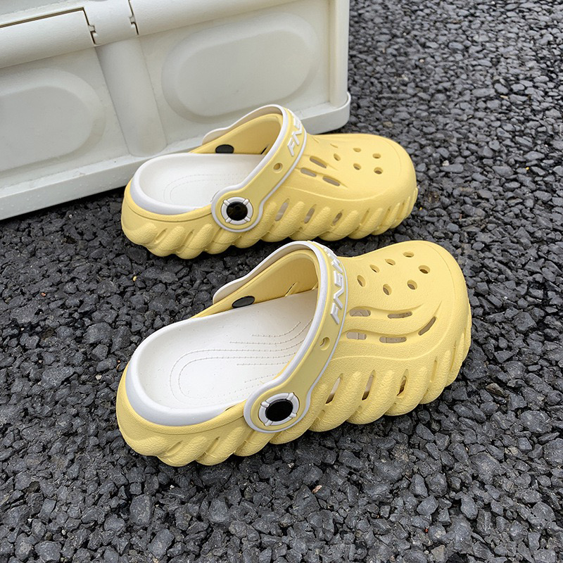 1758097376942961.jpg 雅购特拖鞋