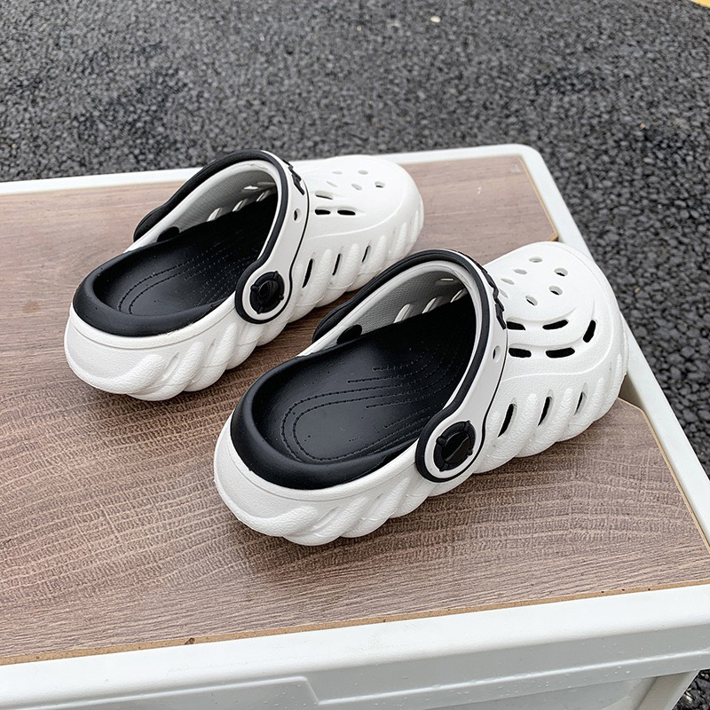 1758097453371822.jpg 雅购特拖鞋