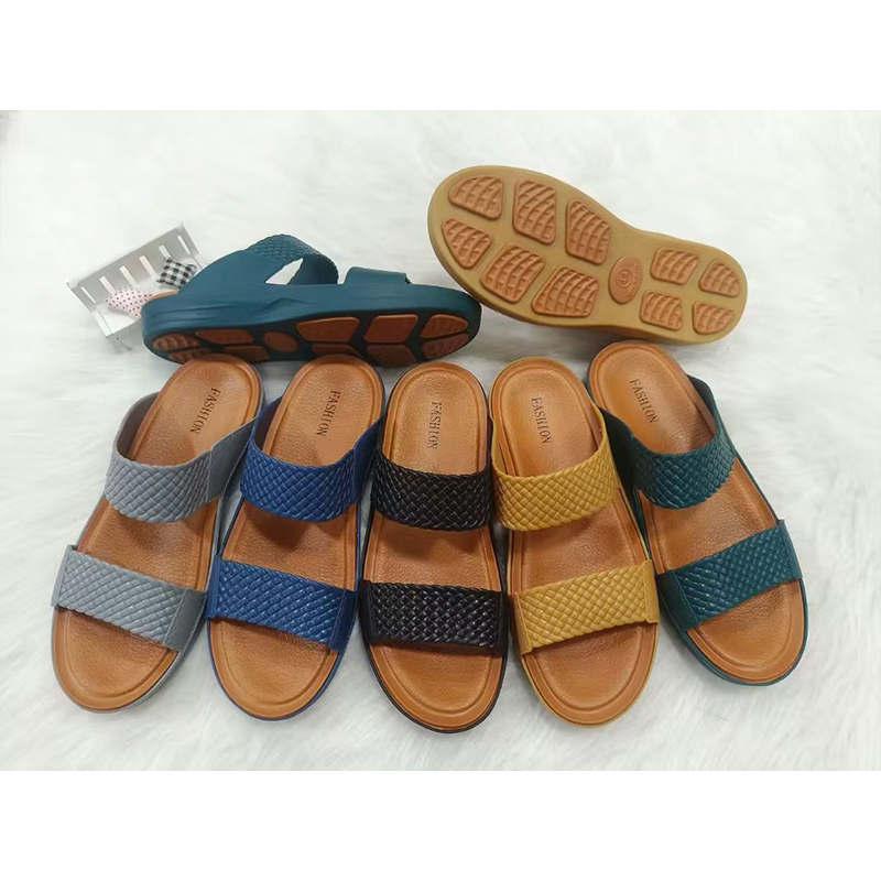 1758161988226154.jpg 雅购特拖鞋