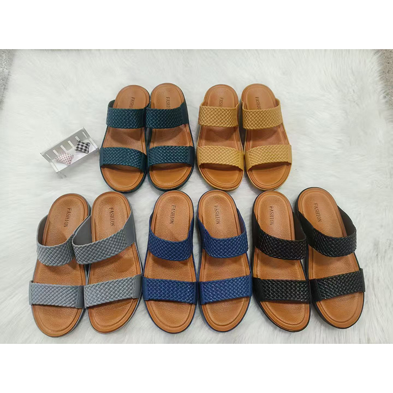 1758161988760266.jpg 雅购特拖鞋