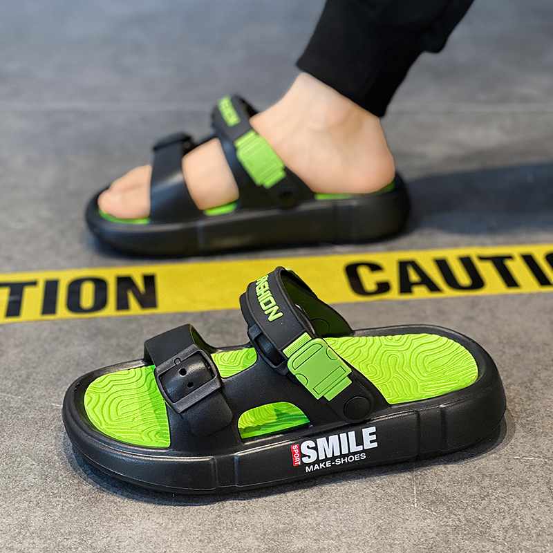 1758163728702061.jpg 雅购特拖鞋