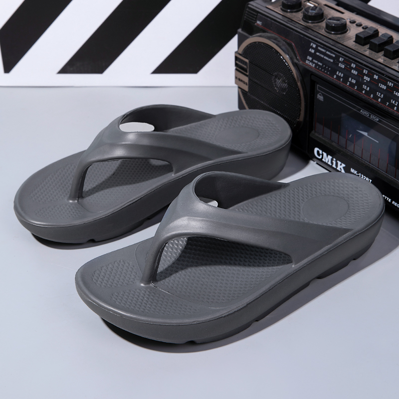 1758164512612380.jpg 雅购特拖鞋