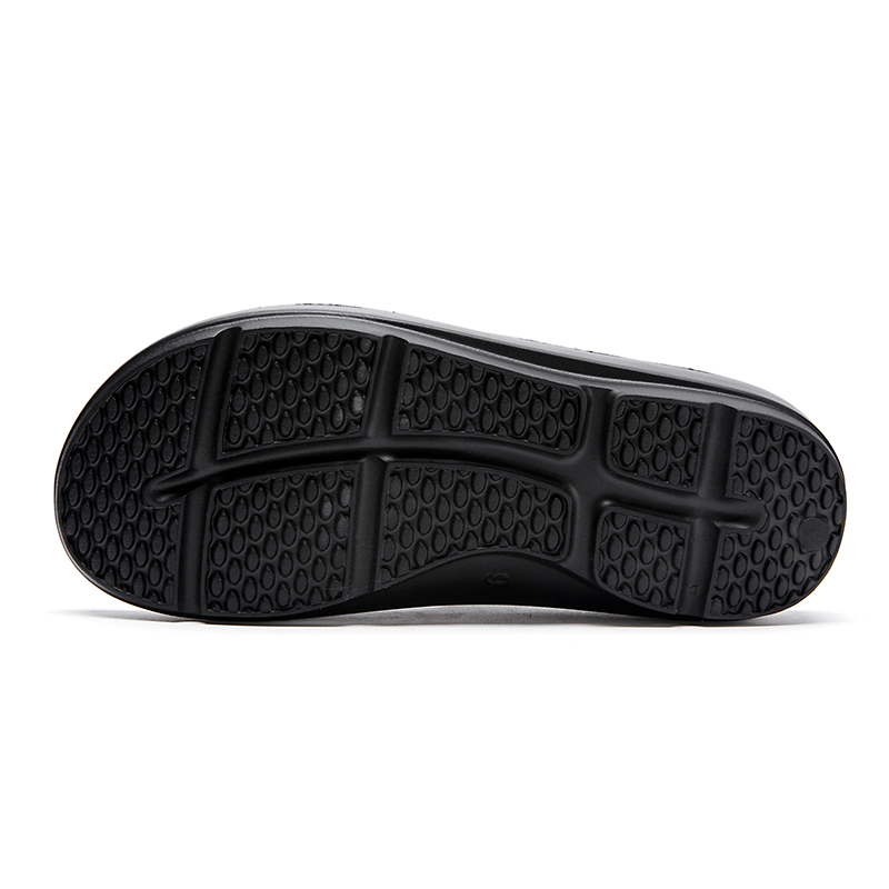 1758164535930895.jpg 雅购特拖鞋