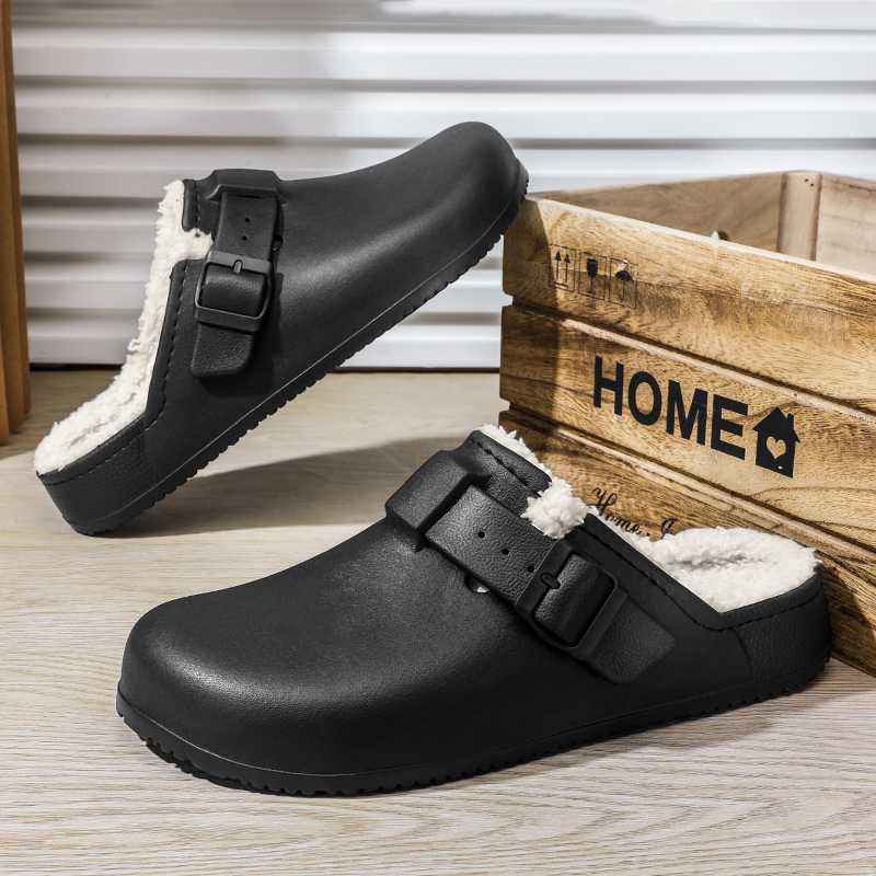 1758248913557764.jpg 雅购特拖鞋