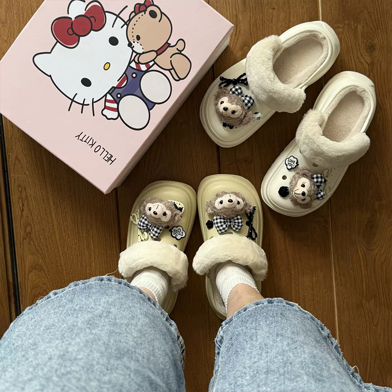 1758262280472614.jpg 雅购特拖鞋