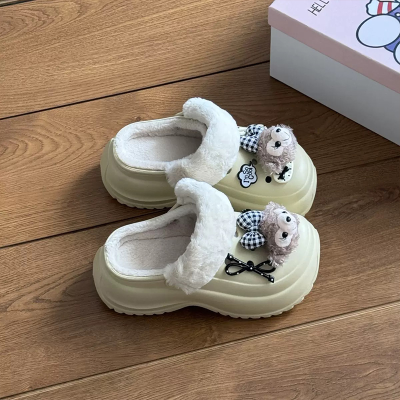 1758262288704375.jpg 雅购特拖鞋