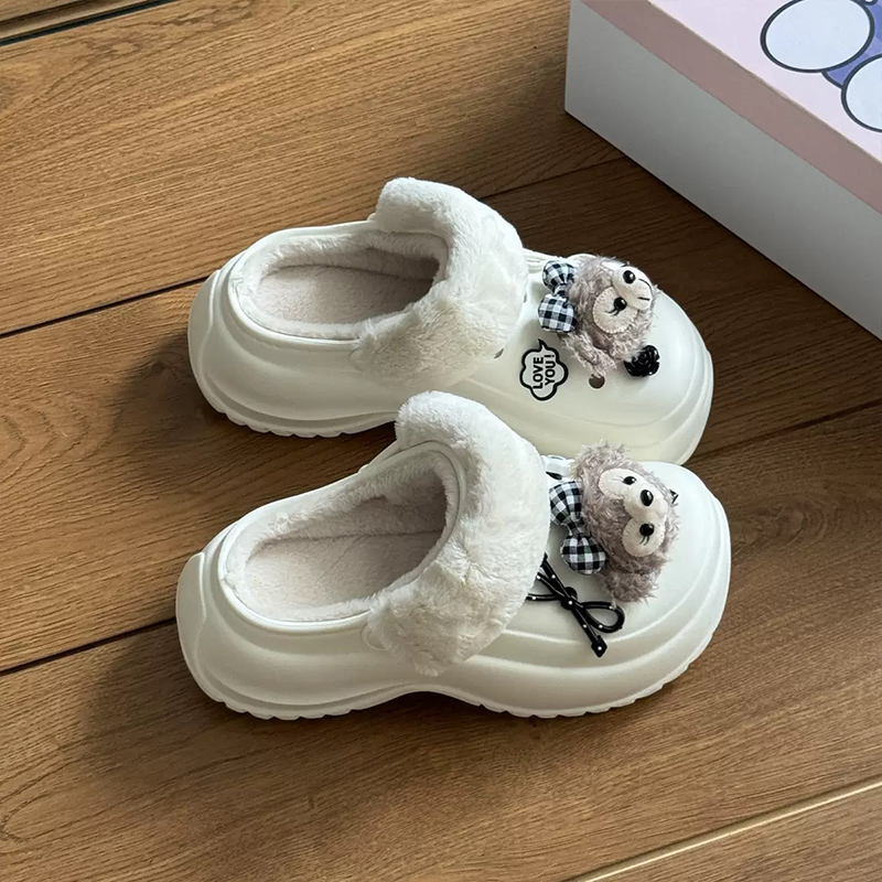 1758262288797214.jpg 雅购特拖鞋