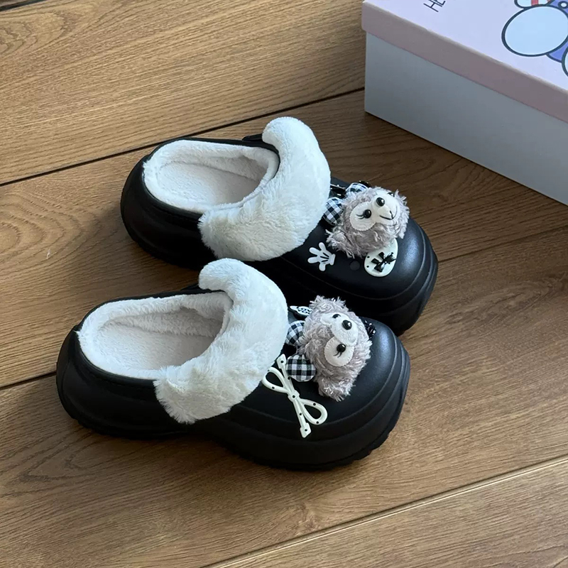 1758262288861283.jpg 雅购特拖鞋