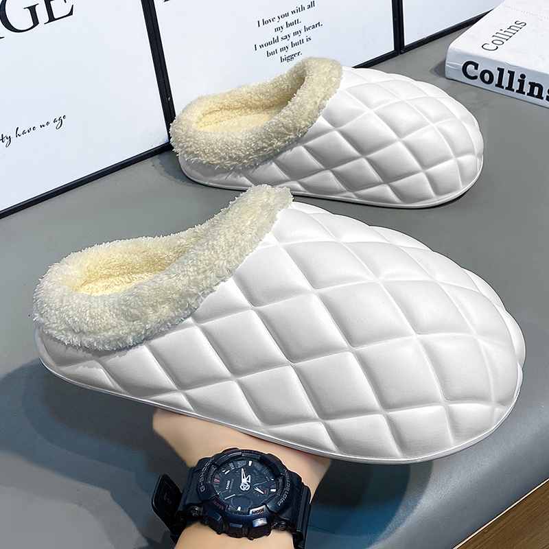 1758263762647823.jpg 雅购特拖鞋