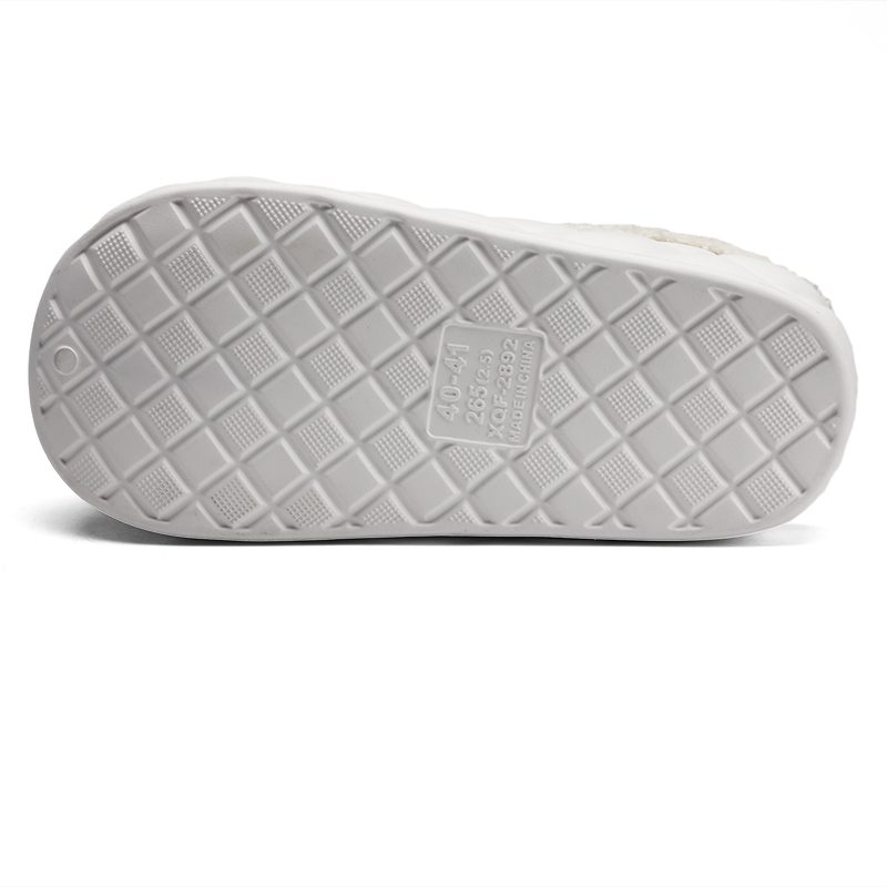 1758263785327077.jpg 雅购特拖鞋