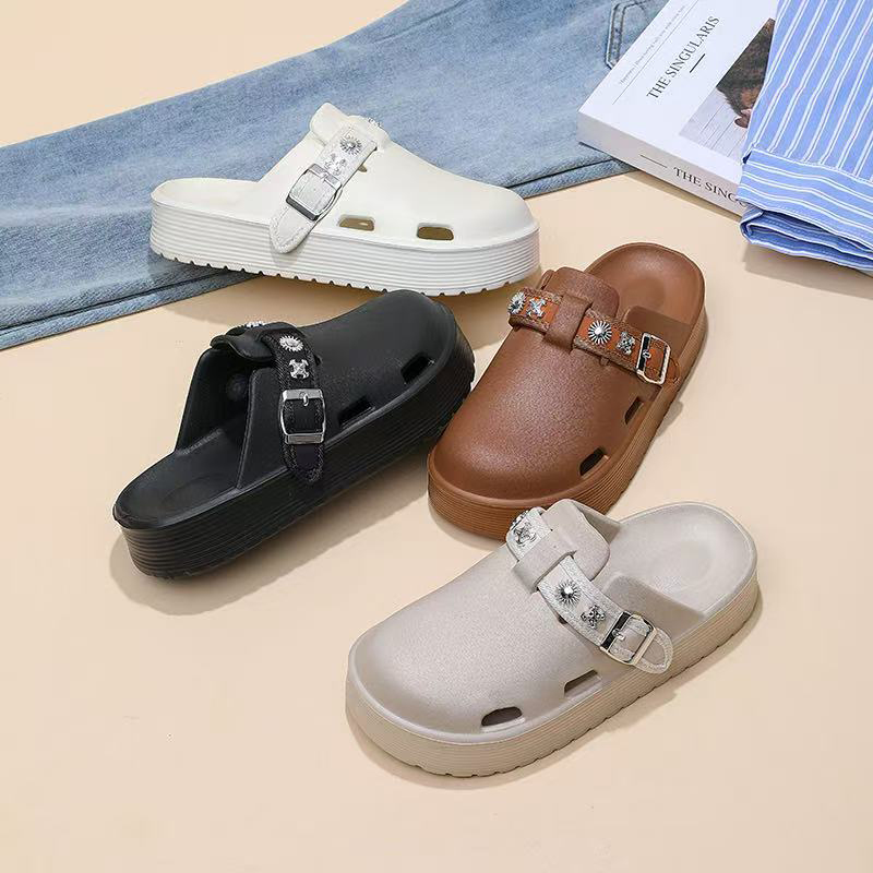 1758264266535506.jpg 雅购特拖鞋