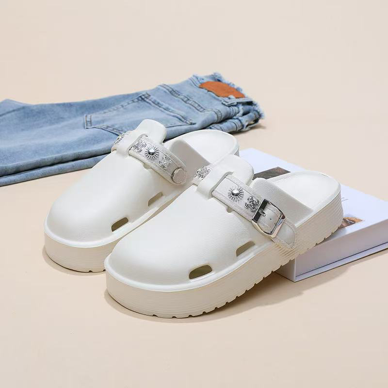 1758264277219595.jpg 雅购特拖鞋