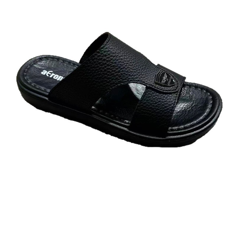 1758270011939113.jpg 雅购特拖鞋