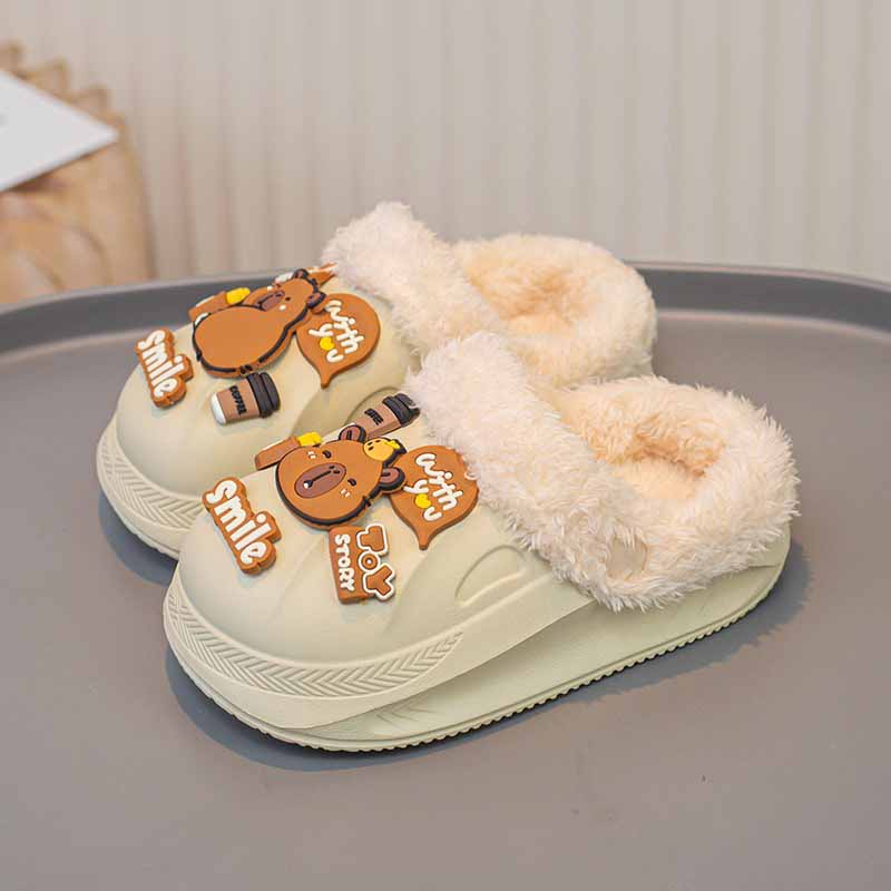 1758350823479480.jpg 雅购特拖鞋