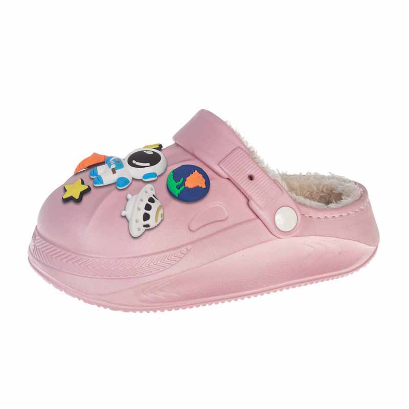 1758353188143862.jpg 雅购特拖鞋